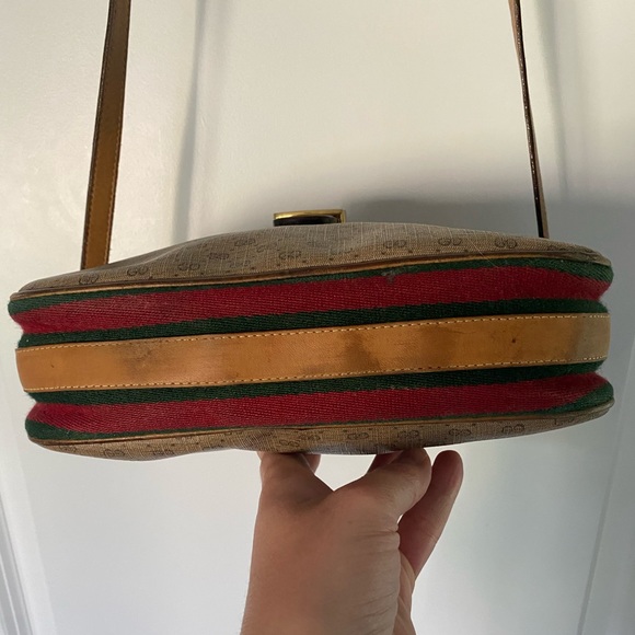 Vintage Gucci Micro GG Monogram Canvas Leather Crossbody Bag - Picture 6 of 16